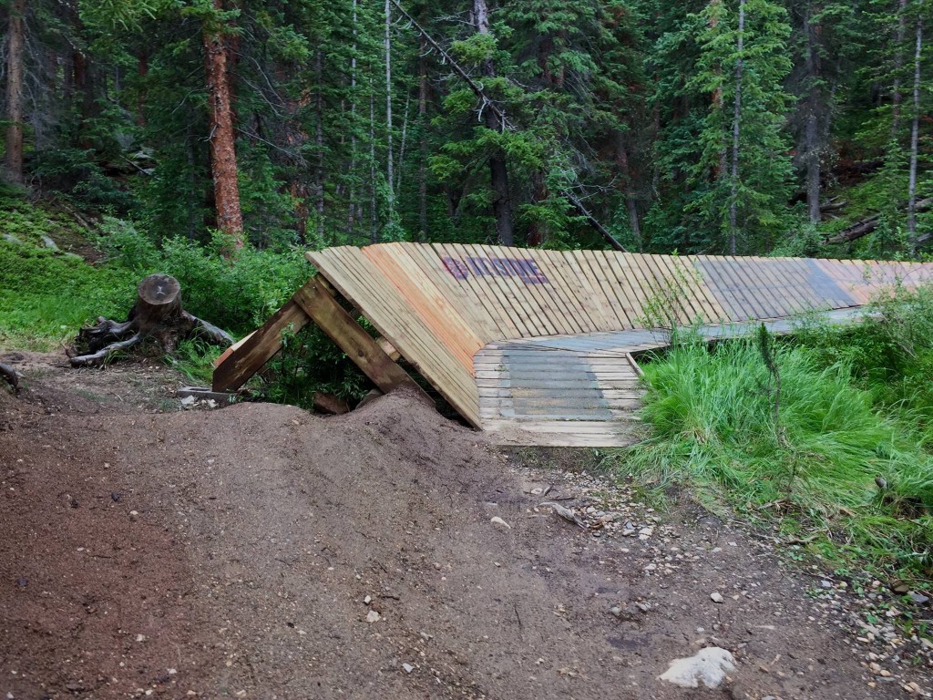Mosquito Coast Wall Ride, Downhill Enduro Mountain Bike Rentals, Norski Sports, Keystone, Colorado